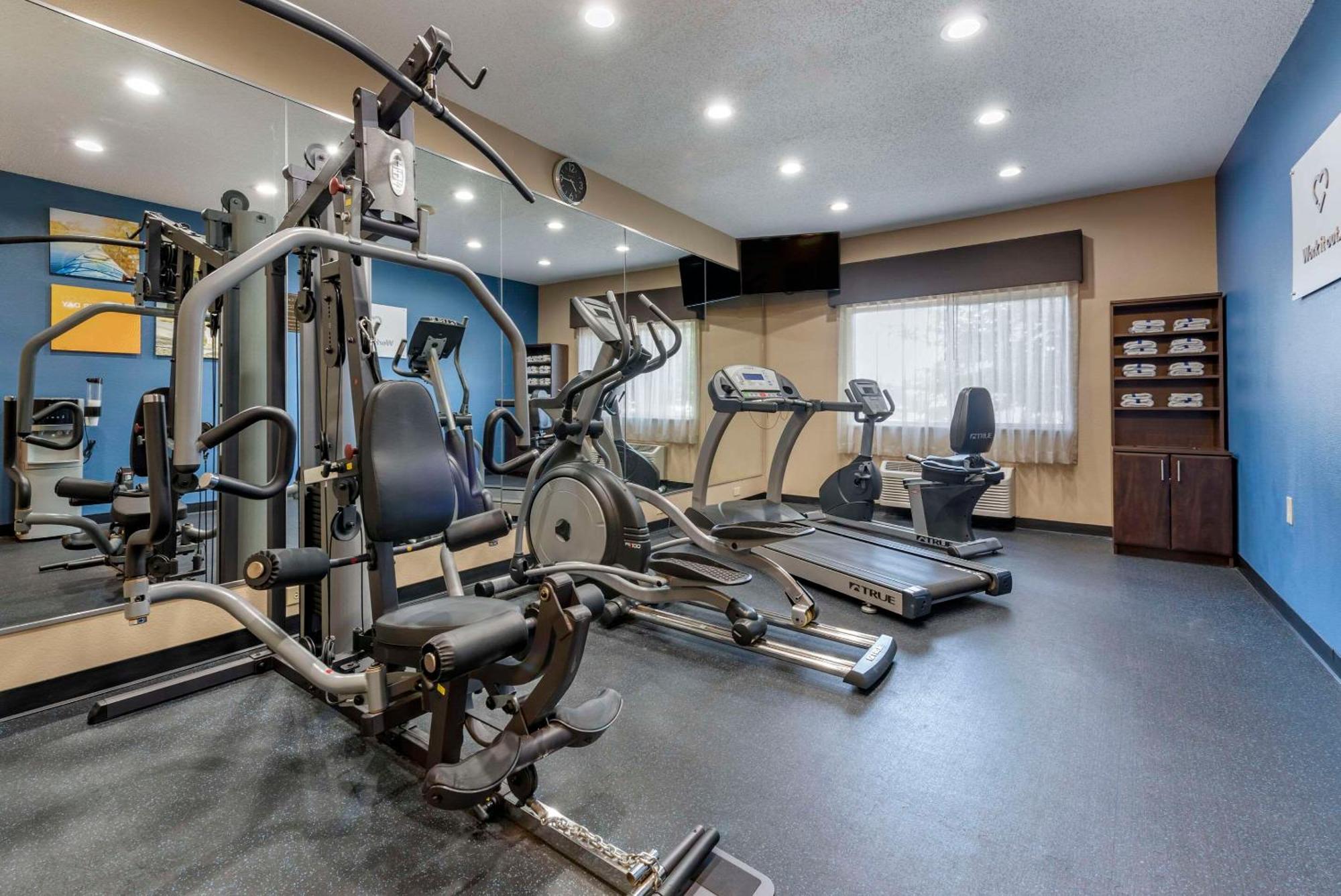 Comfort Suites Terre Haute University Area Экстерьер фото